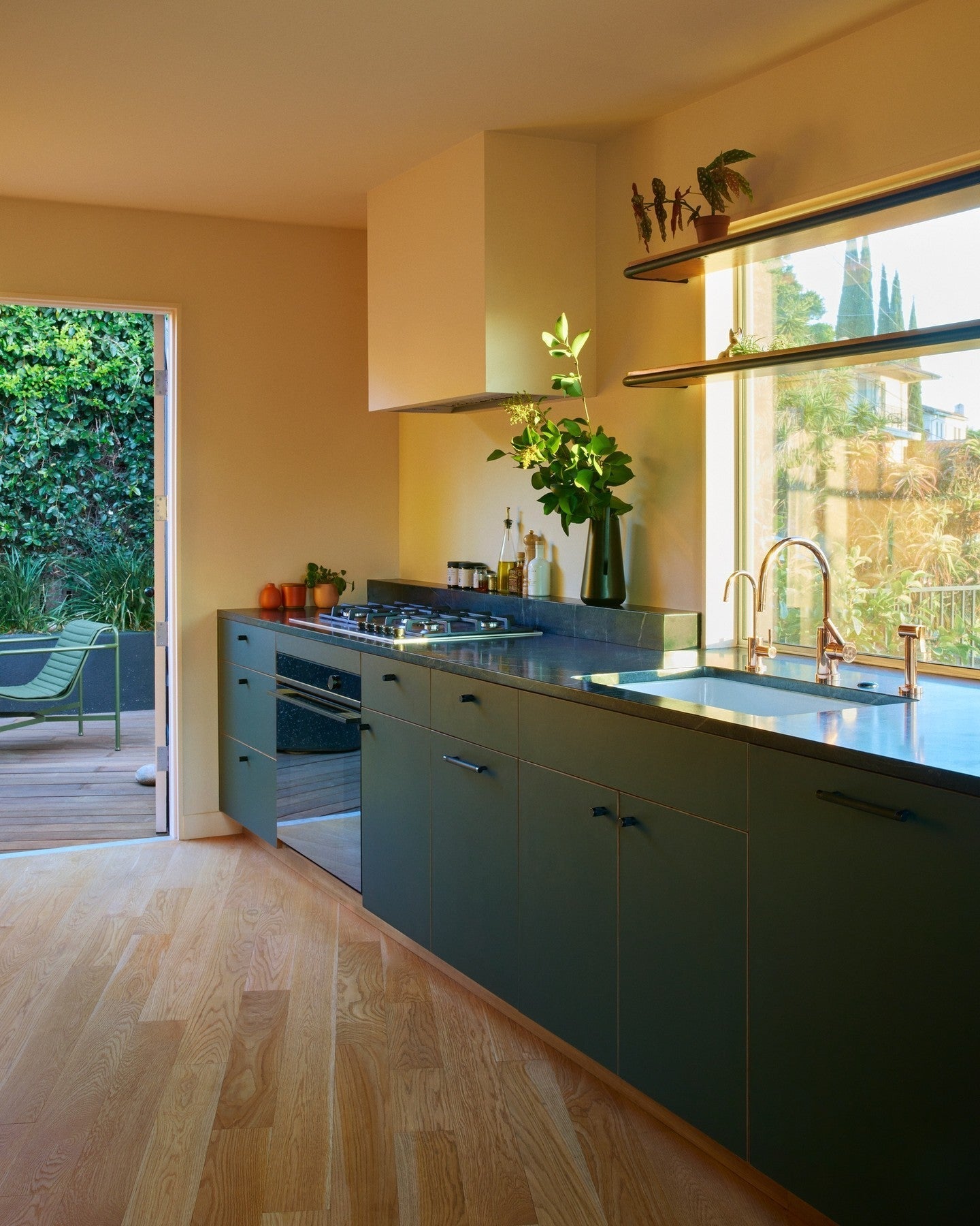21 Dark Countertops Kitchen Ideas That Feel Elevated