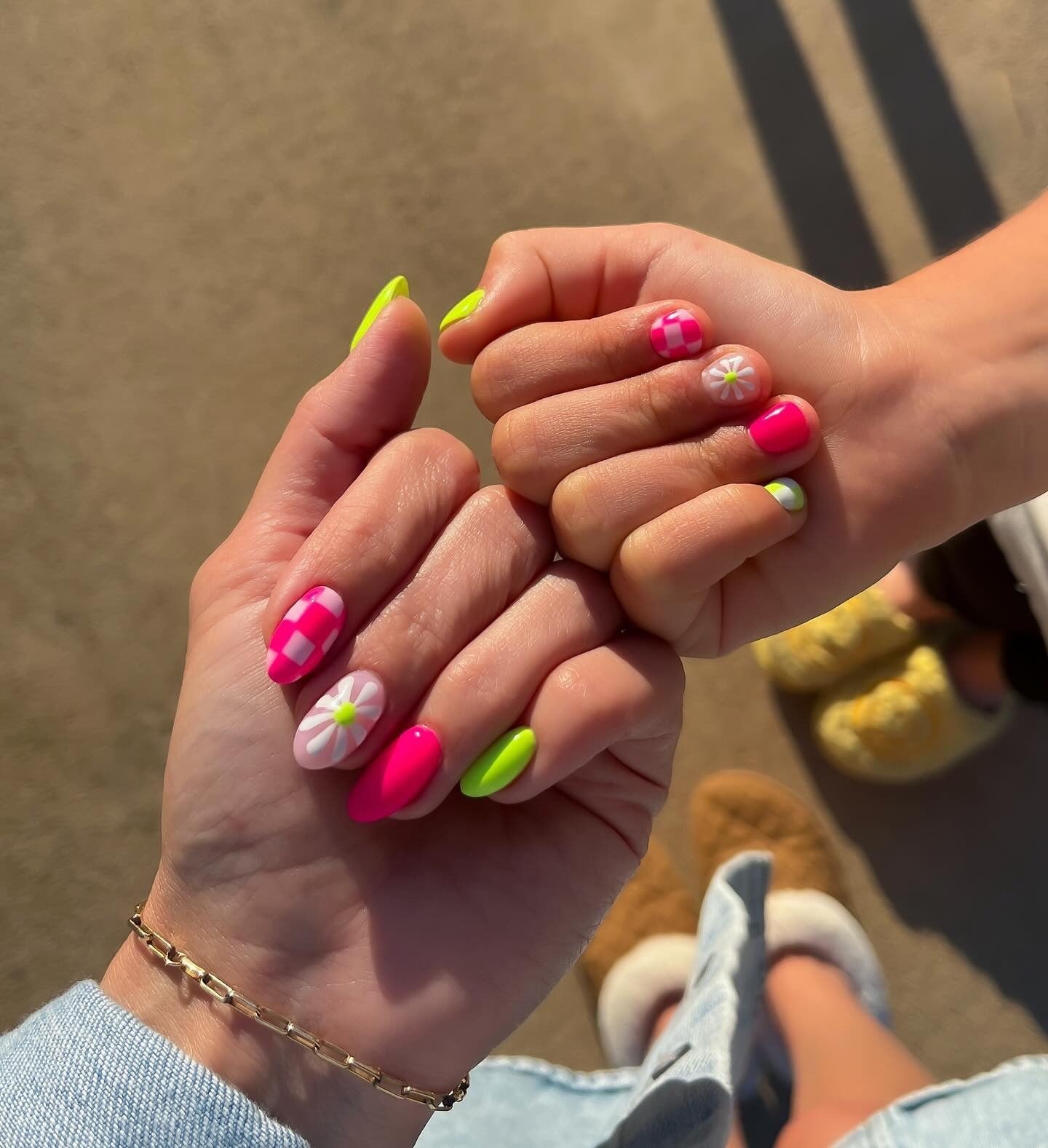 15 Trendy Mother’s Day Nails Everyone Loves