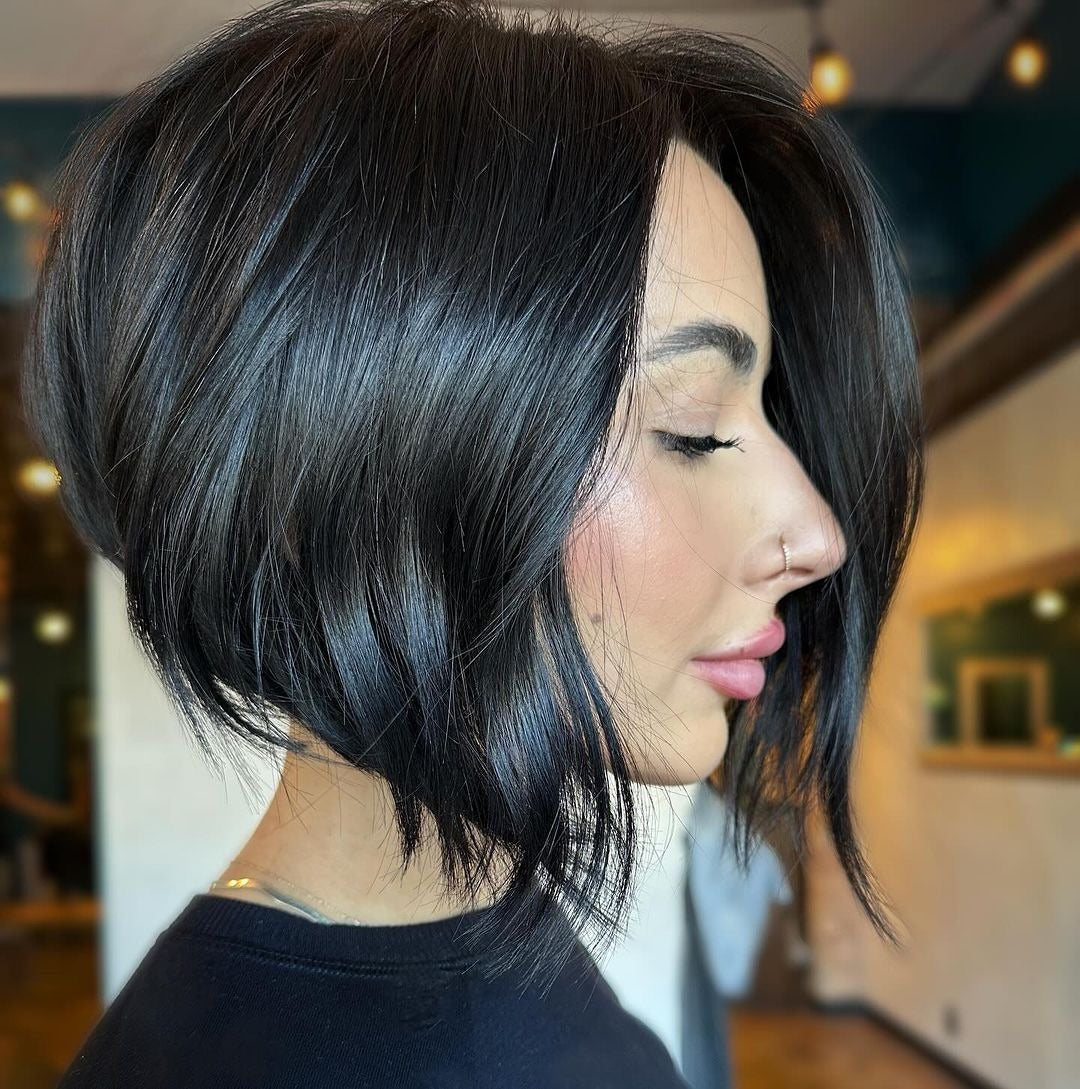 15 Angled Bob Hairstyles That Turn Heads Instantly