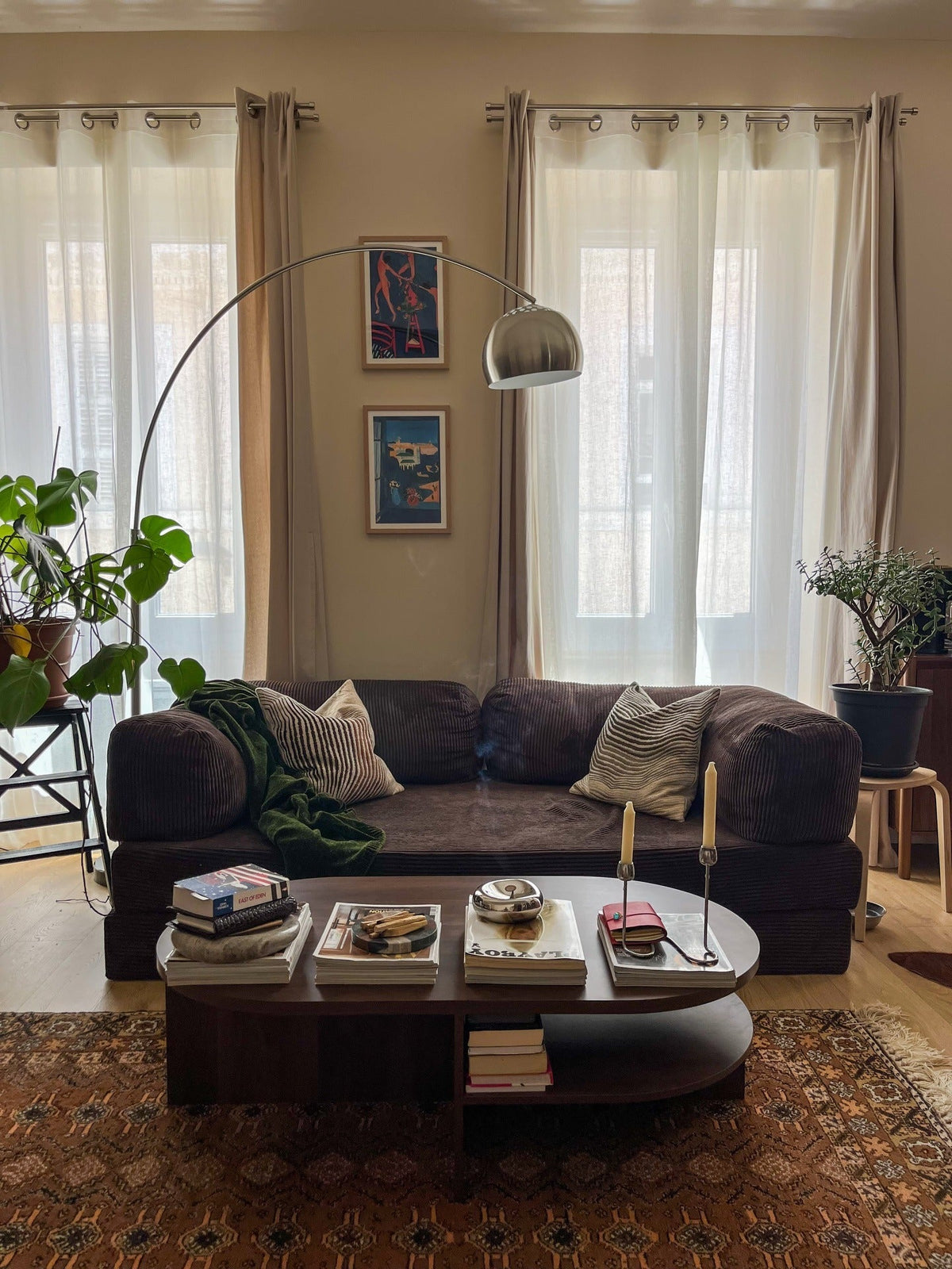 15 Small Apartment Living Room Ideas You'll Love