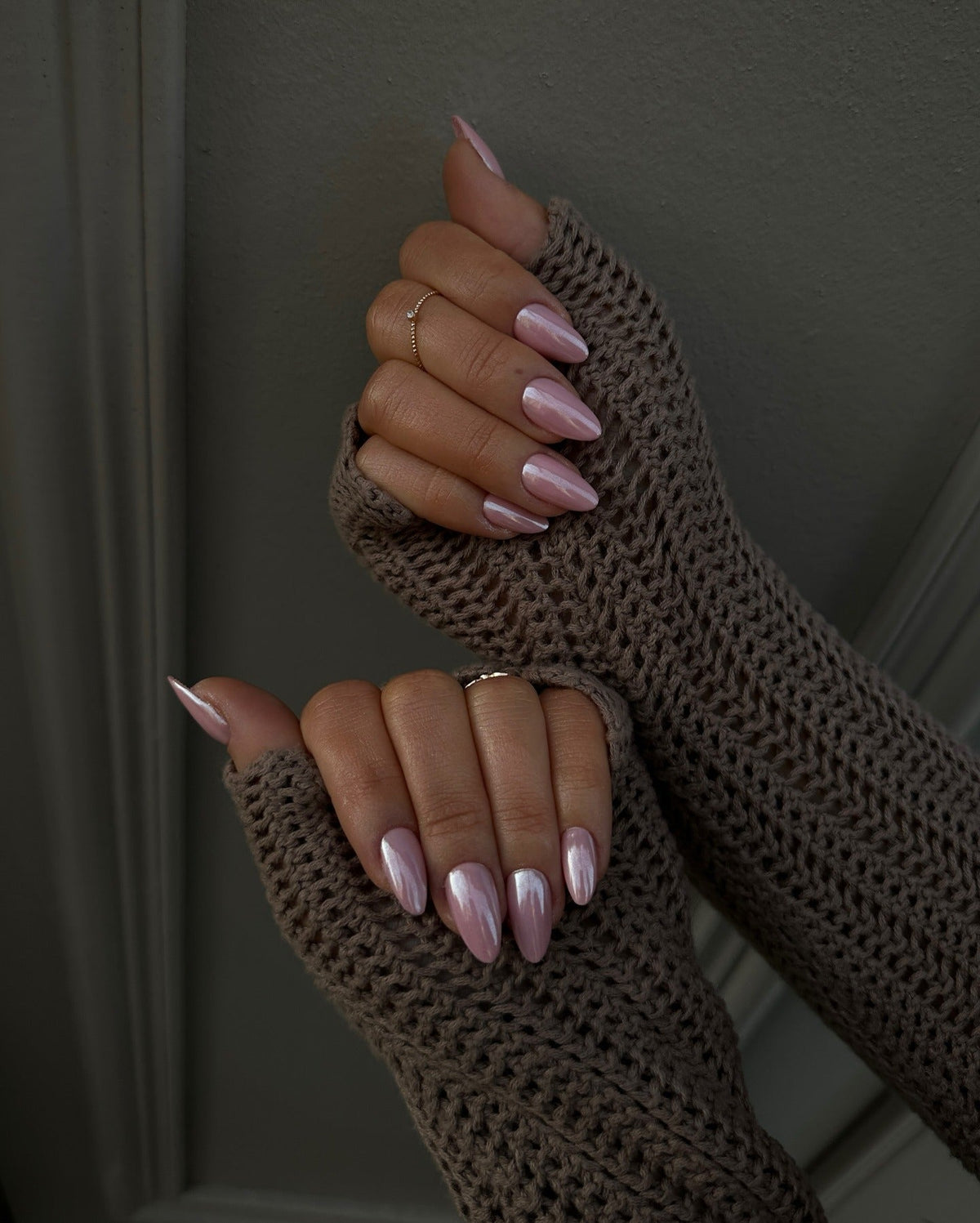 15 Elegant Chrome Nail Ideas That Scream Sophistication 💫
