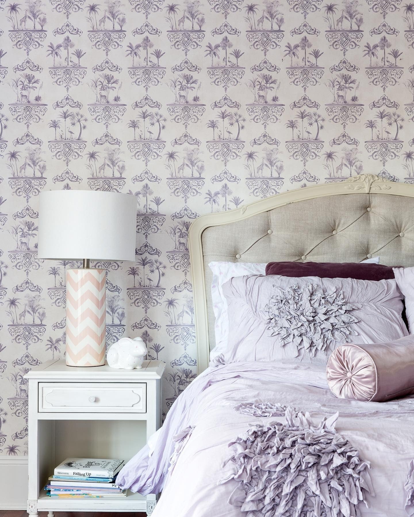 15 Best Purple And Gray Bedroom Ideas for a Cozy Makeover