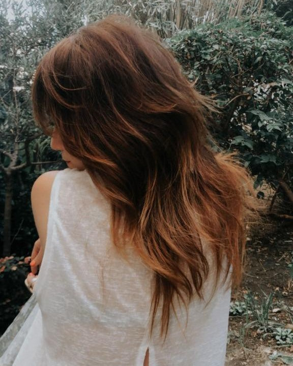 22 Long Shag Hairstyles for That Effortless Cool-Girl Look