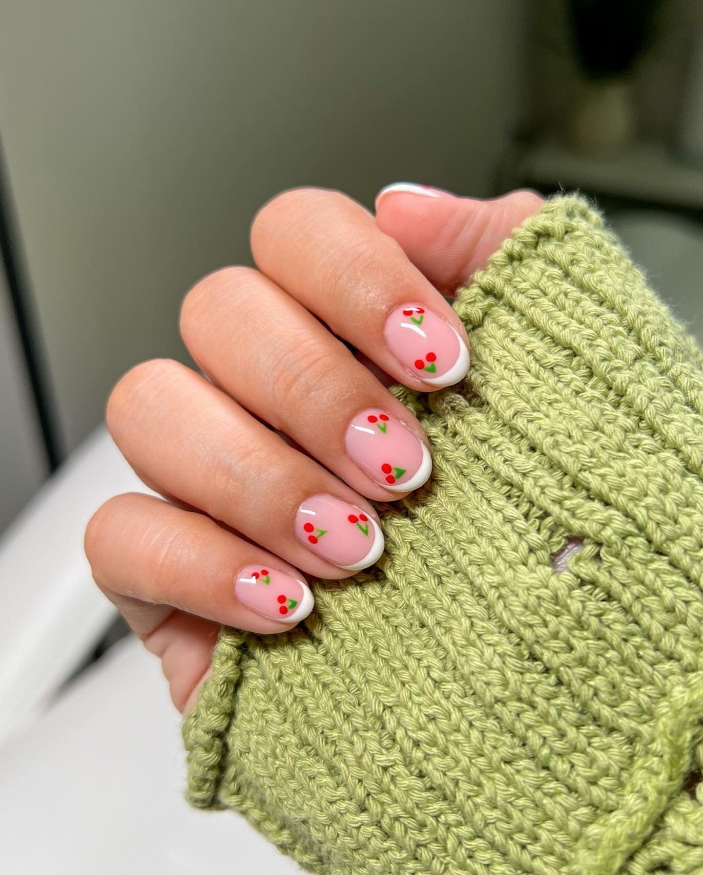 15 Short Nail Ideas That Are Effortlessly Cute