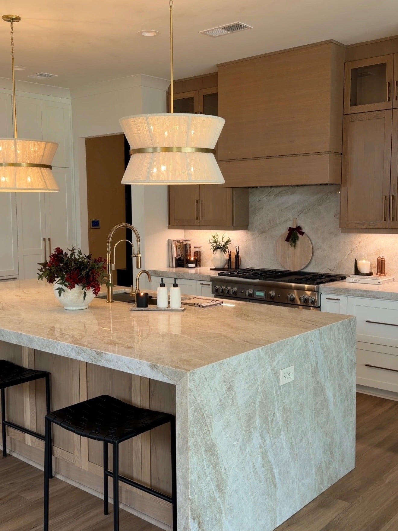 15 Pretty Kitchen Ideas You’ll Love