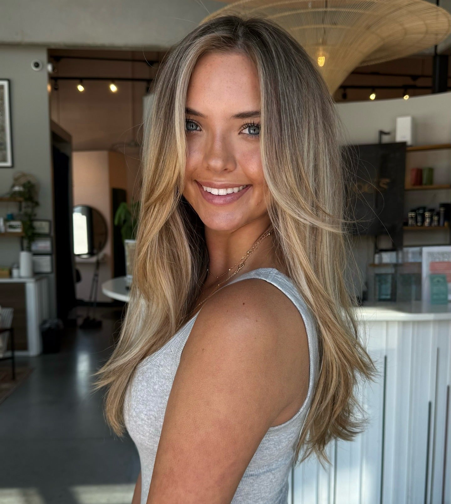 15 Dirty Blonde Hair Color Inspiration 2025