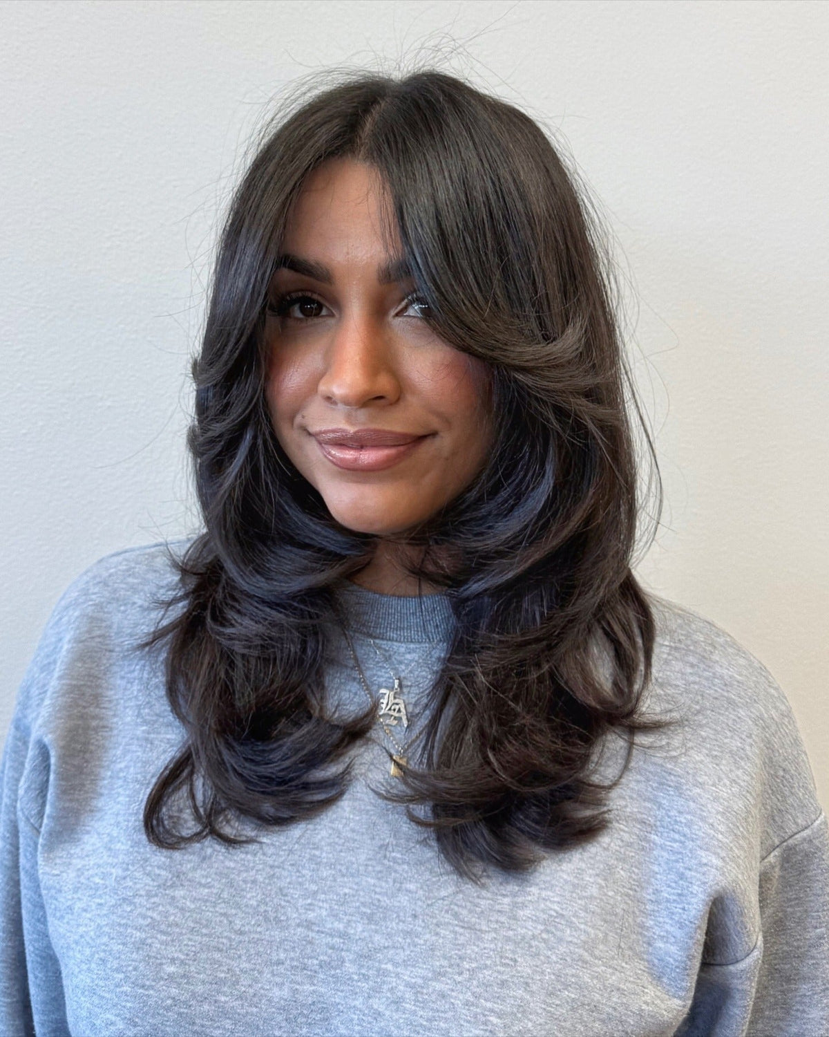 15 Chic Medium-Length Hairstyles