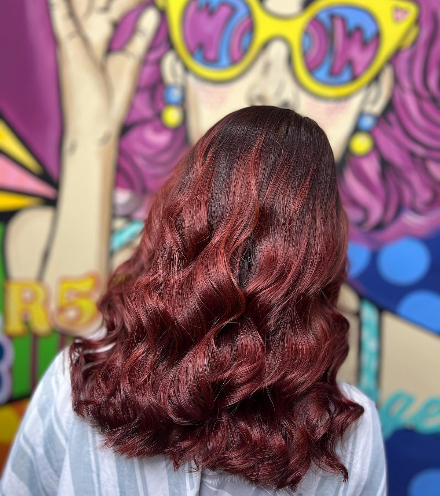 25 Eye-Catching Mahogany Hair Color Inspirations
