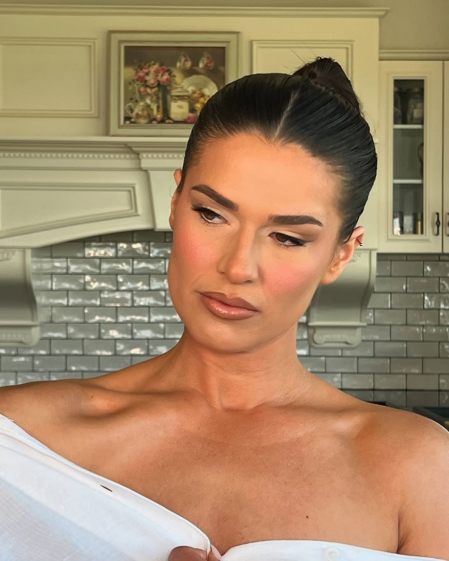 13 Chic Slick Back Hairstyles You’ll Want to Try Now
