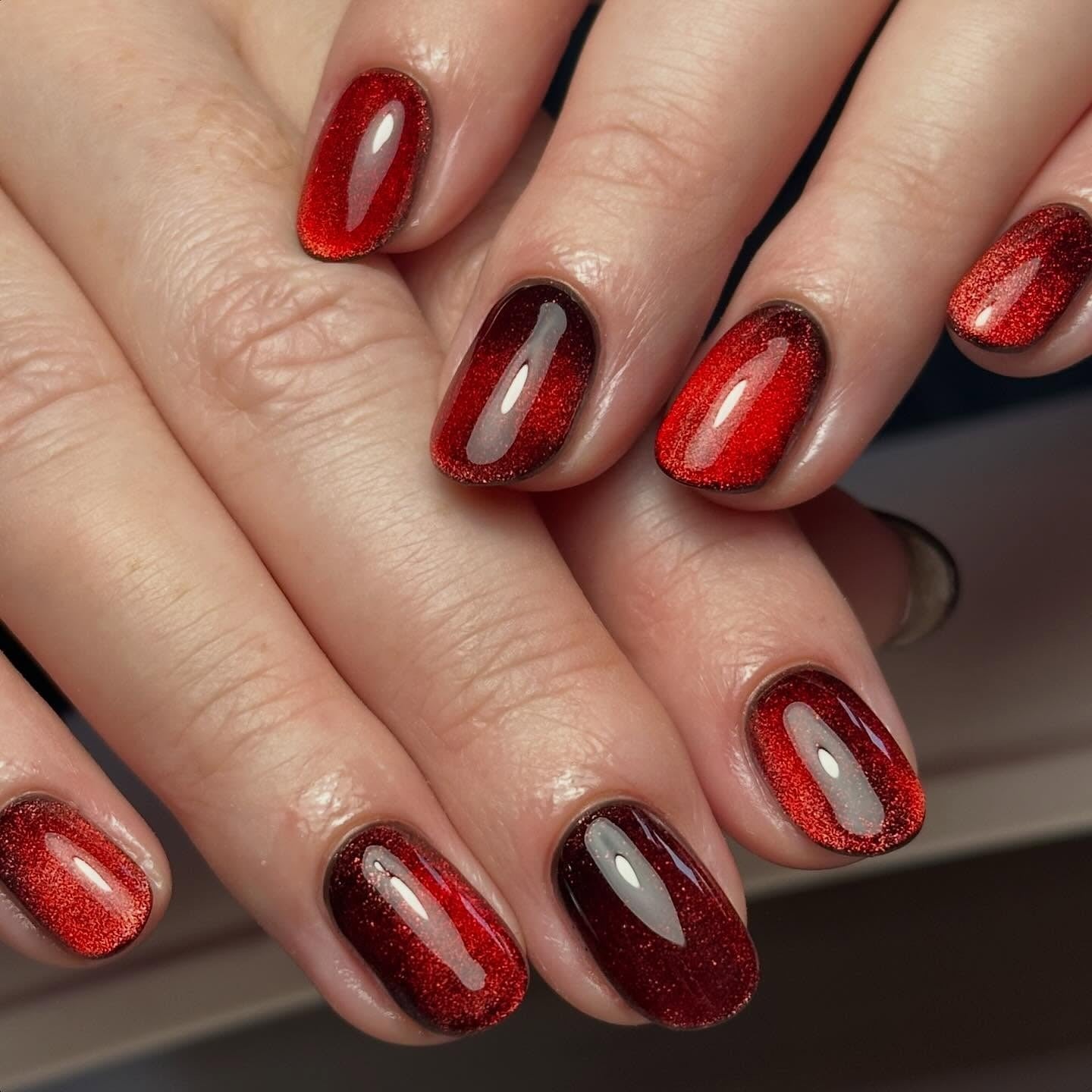 15 Stunning Red Glitter Nails You Need Now