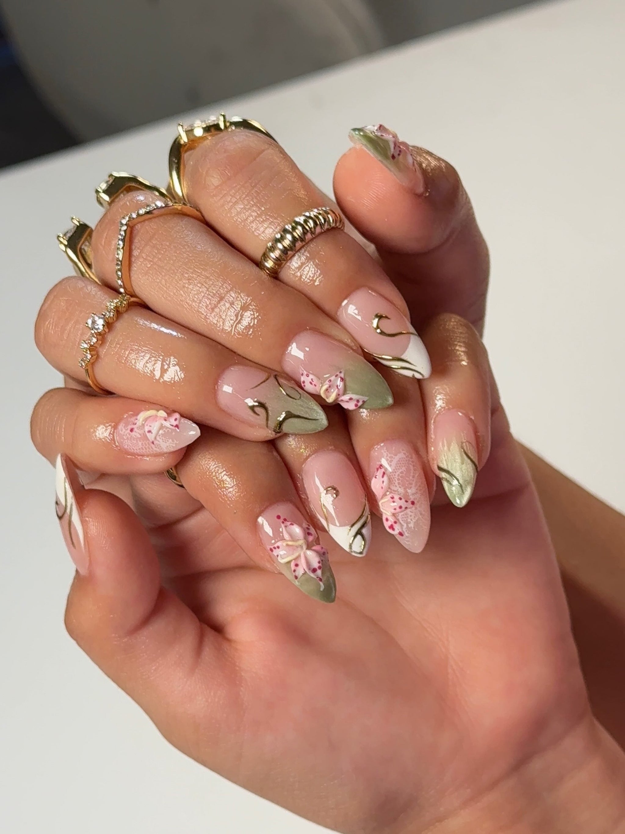 15 Cute Spring Almond Nail Ideas