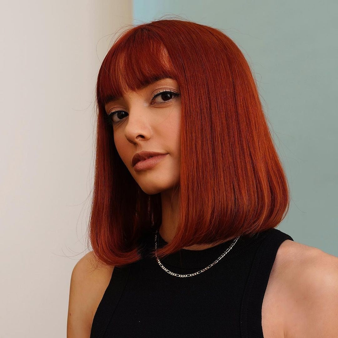 15 Medium Bob Haircuts That Make You Look Younger