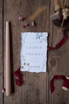 Top View Of Mock-Up Rustic Paper Wedding Invitation With Leaves And Flowers Psd