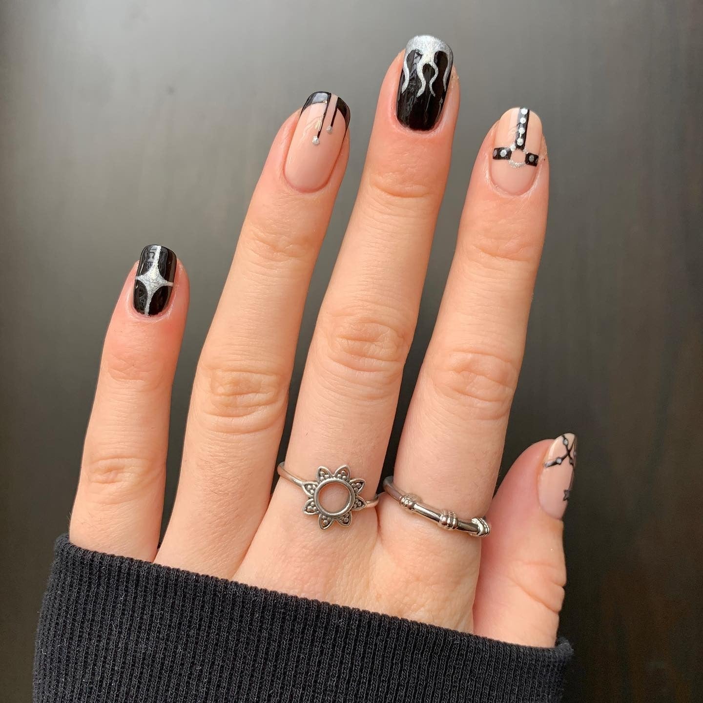 Stunning Black and Silver Nail Designs
