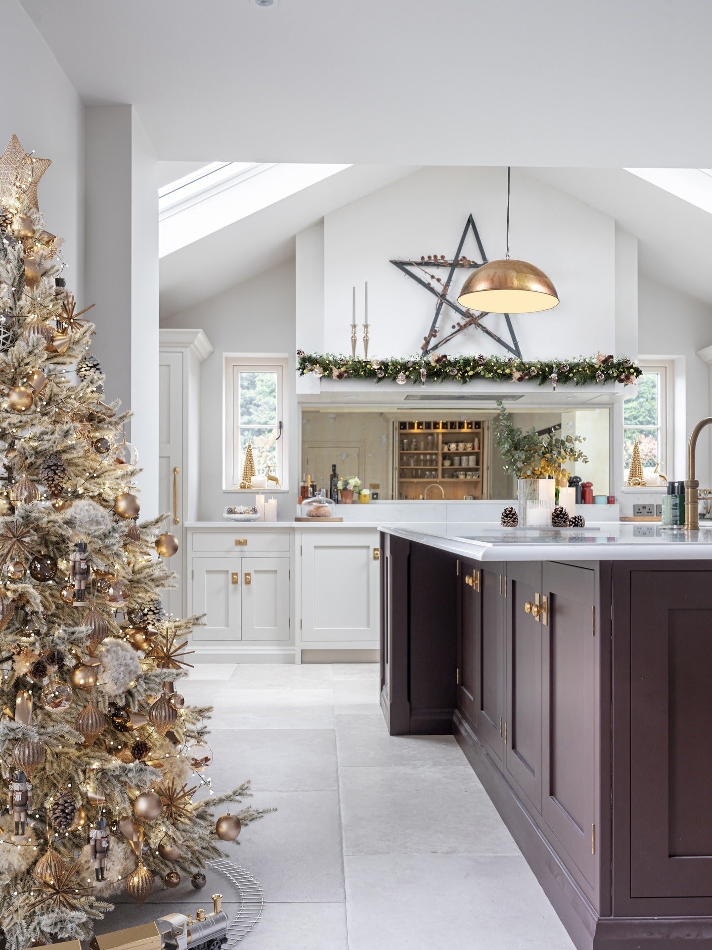 15 Cozy Christmas Kitchen Ideas You’ll Love