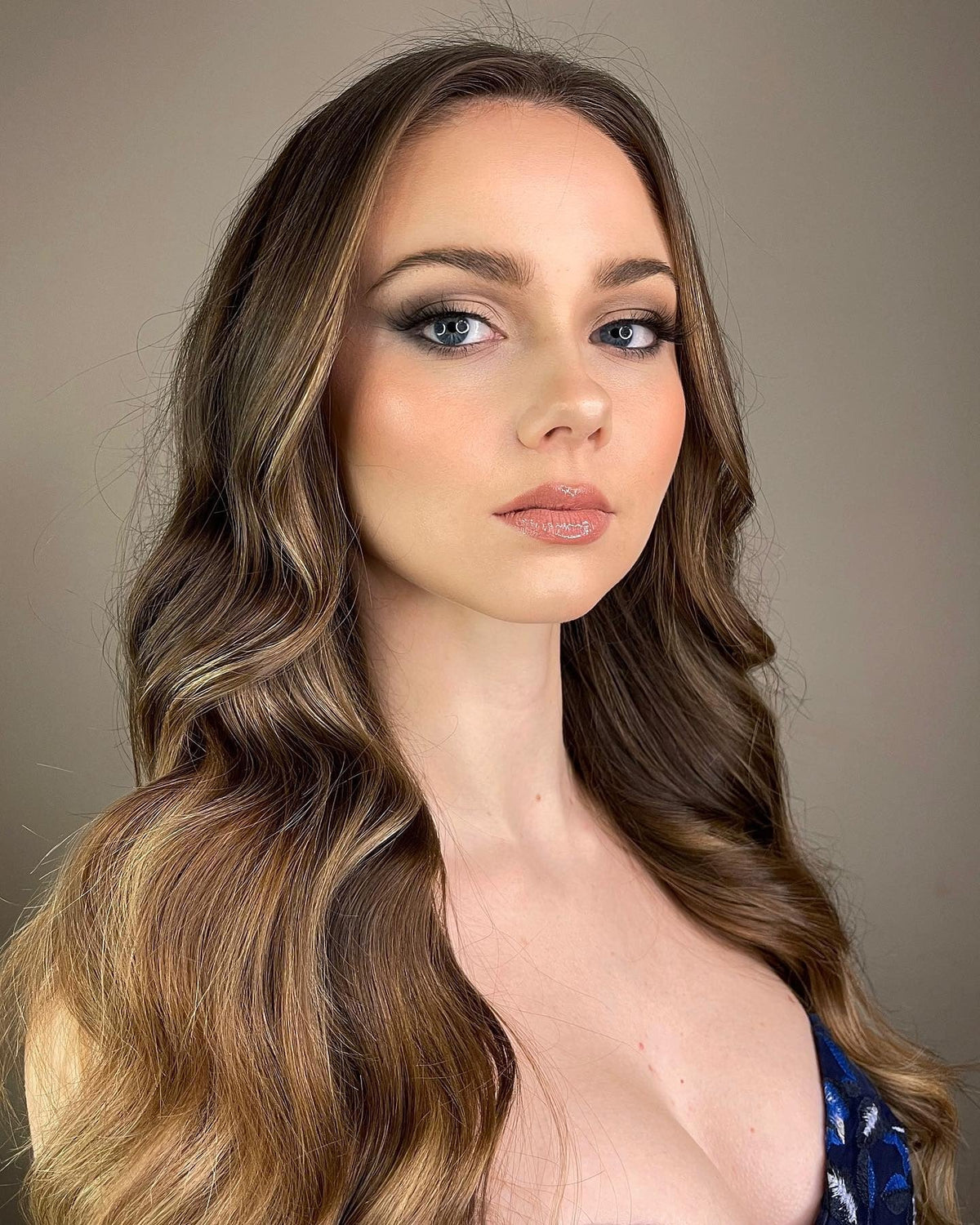 15 Sleek Middle Part Hairstyles to Try Now