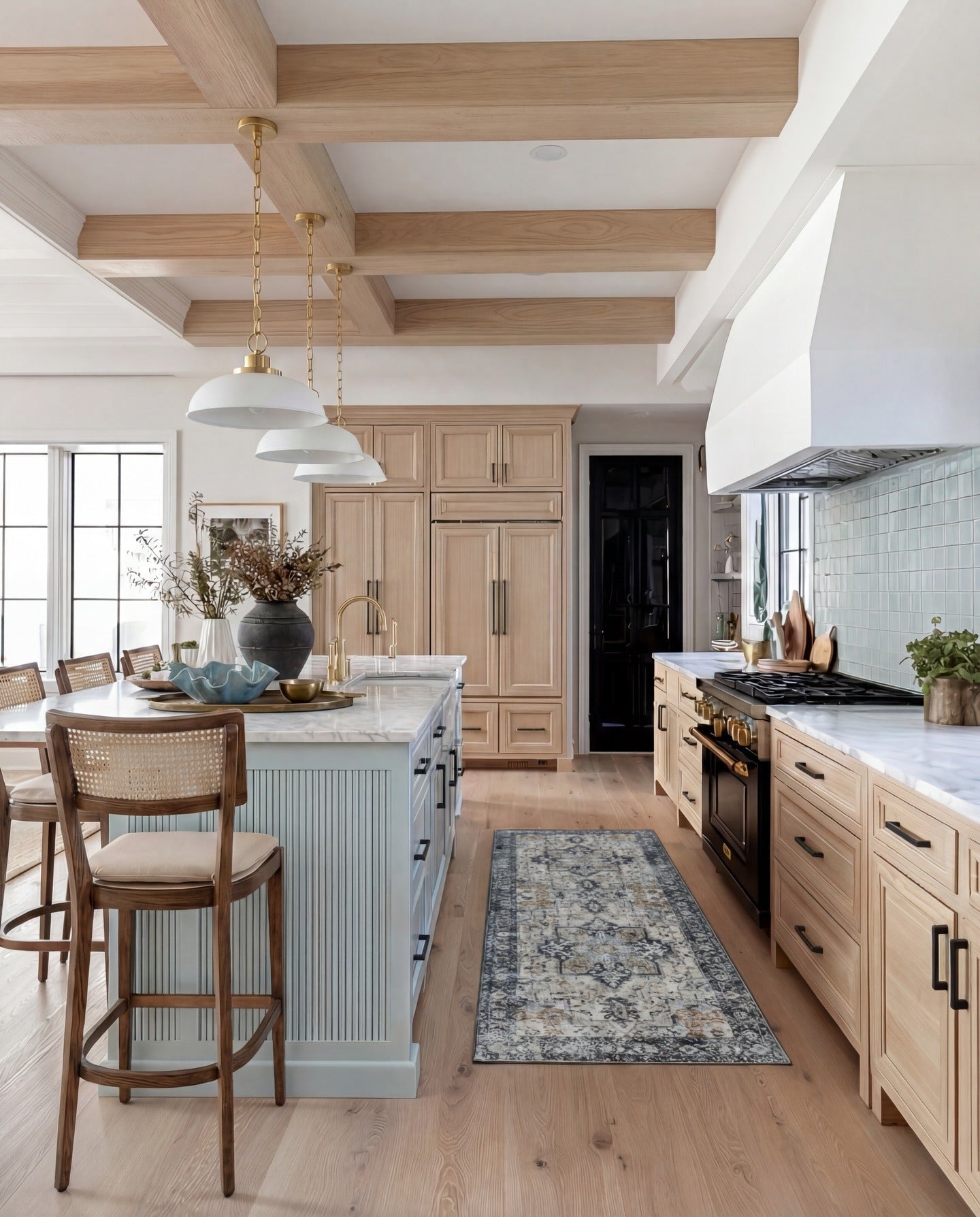 15 Stunning Light Brown Kitchen Ideas You’ll Love