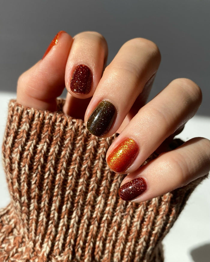 15 Genius Short Thanksgiving Nail Ideas You’ll Love