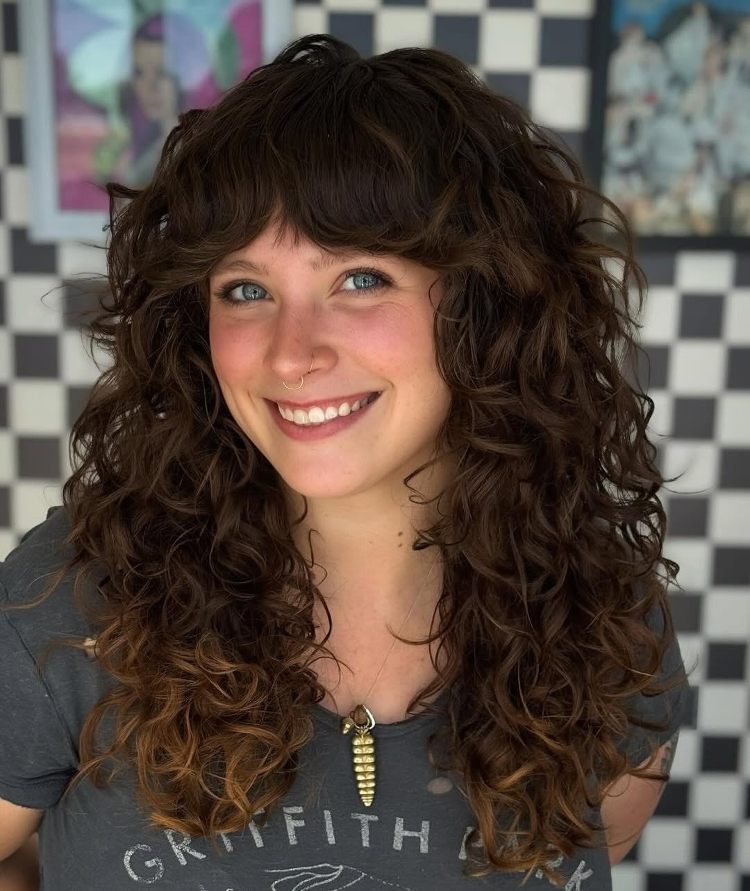 15 Must-Try Wispy Bangs For Curly Hair Looks