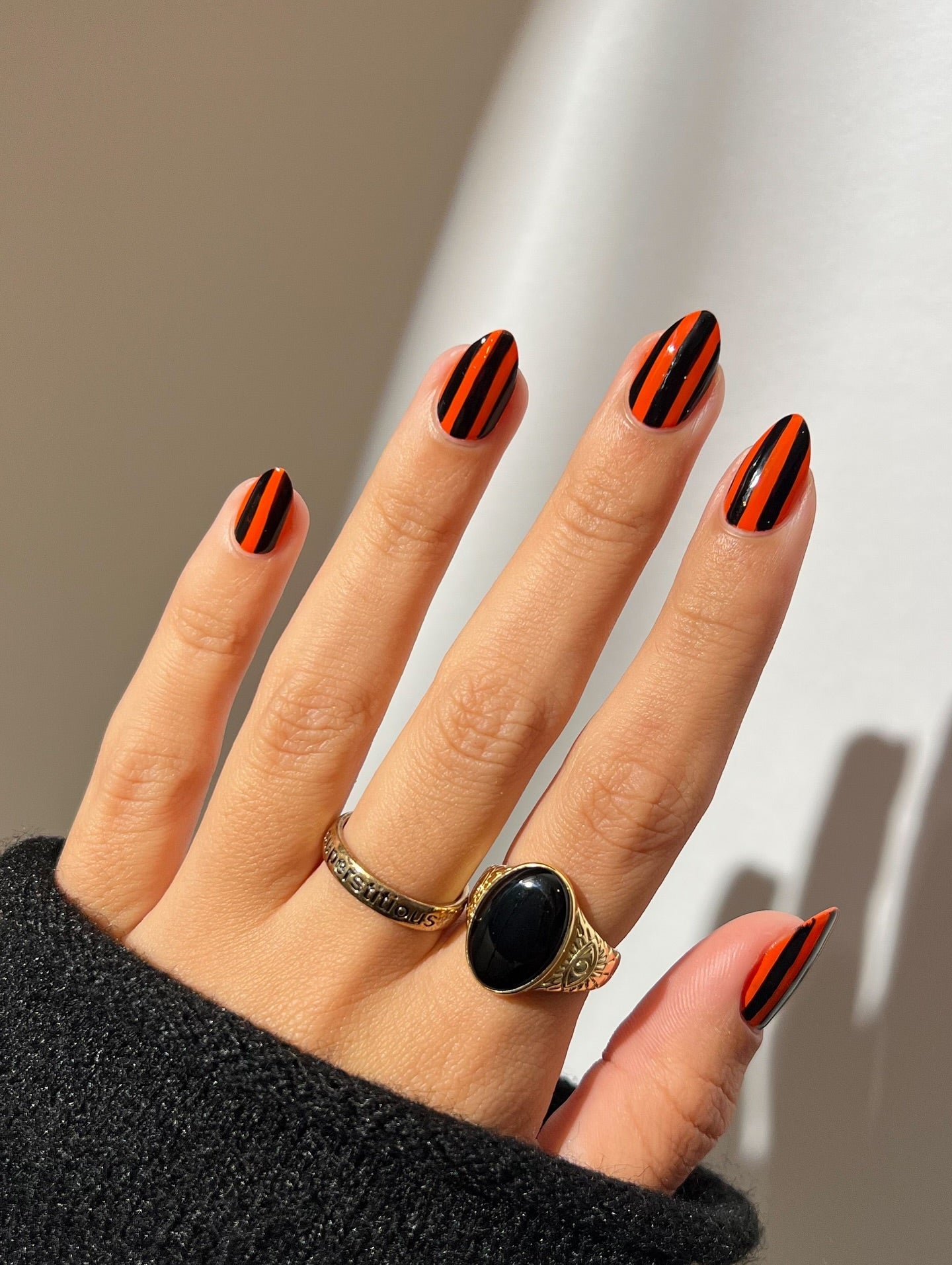 15 Orange And Black Nail Ideas To Try