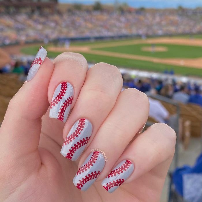 21 Playful Baseball Nail Ideas for Any Game
