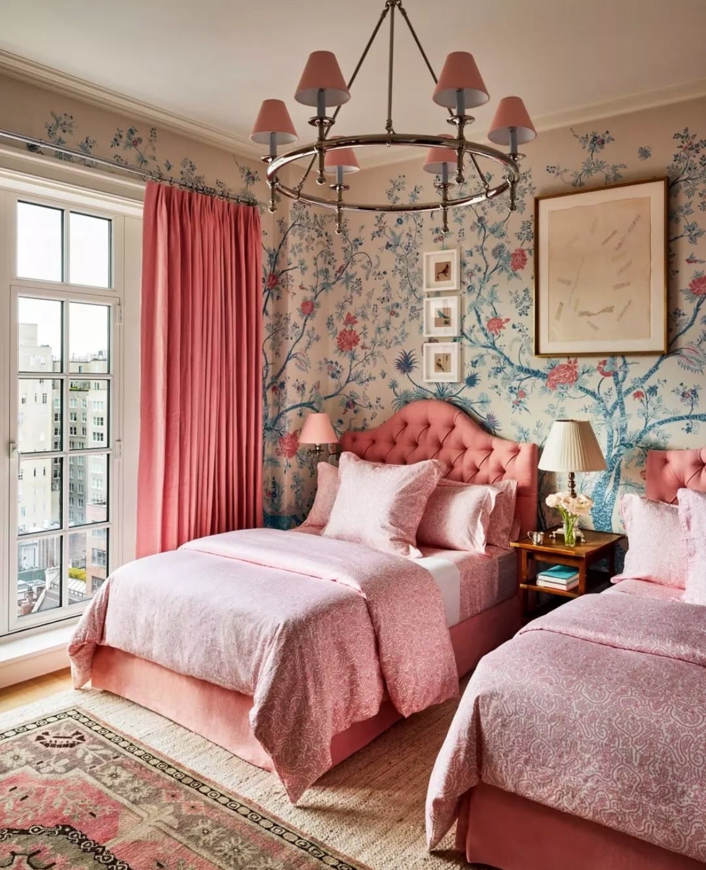 25 Victorian Bedroom Ideas That Feel Like Home