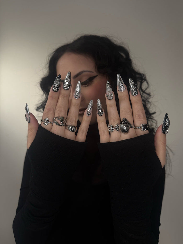 15 Edgy Black Nail Ideas for Every Style