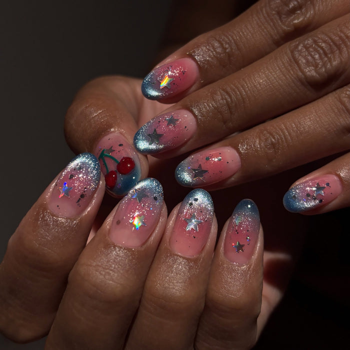 15 Blue Glitter Nail Ideas That Look Stunning