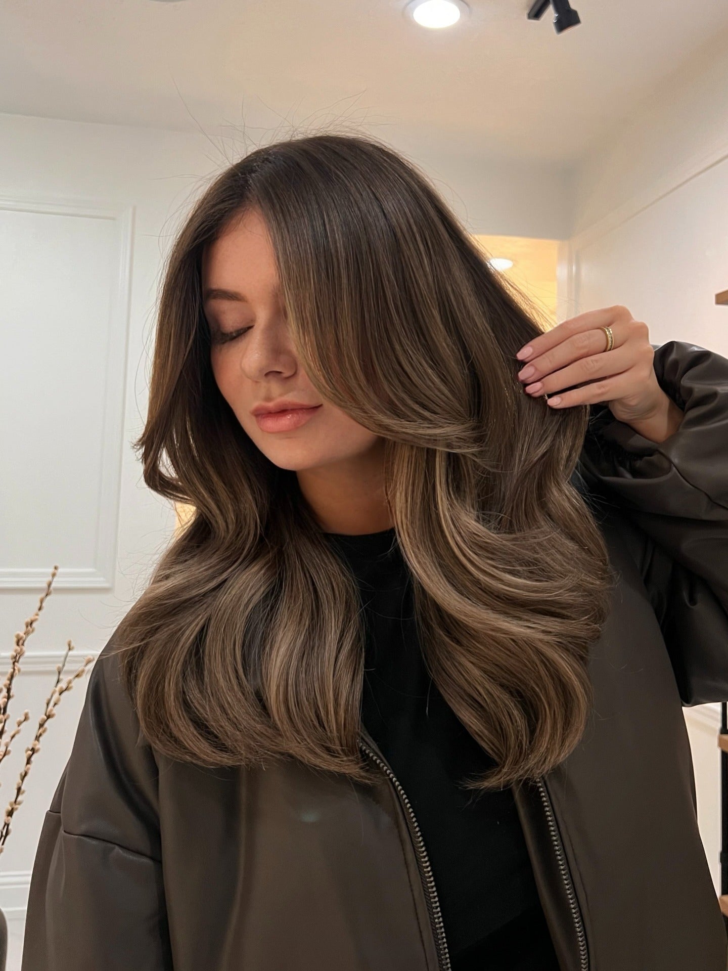 15 Chic Light Brown Hair Highlights