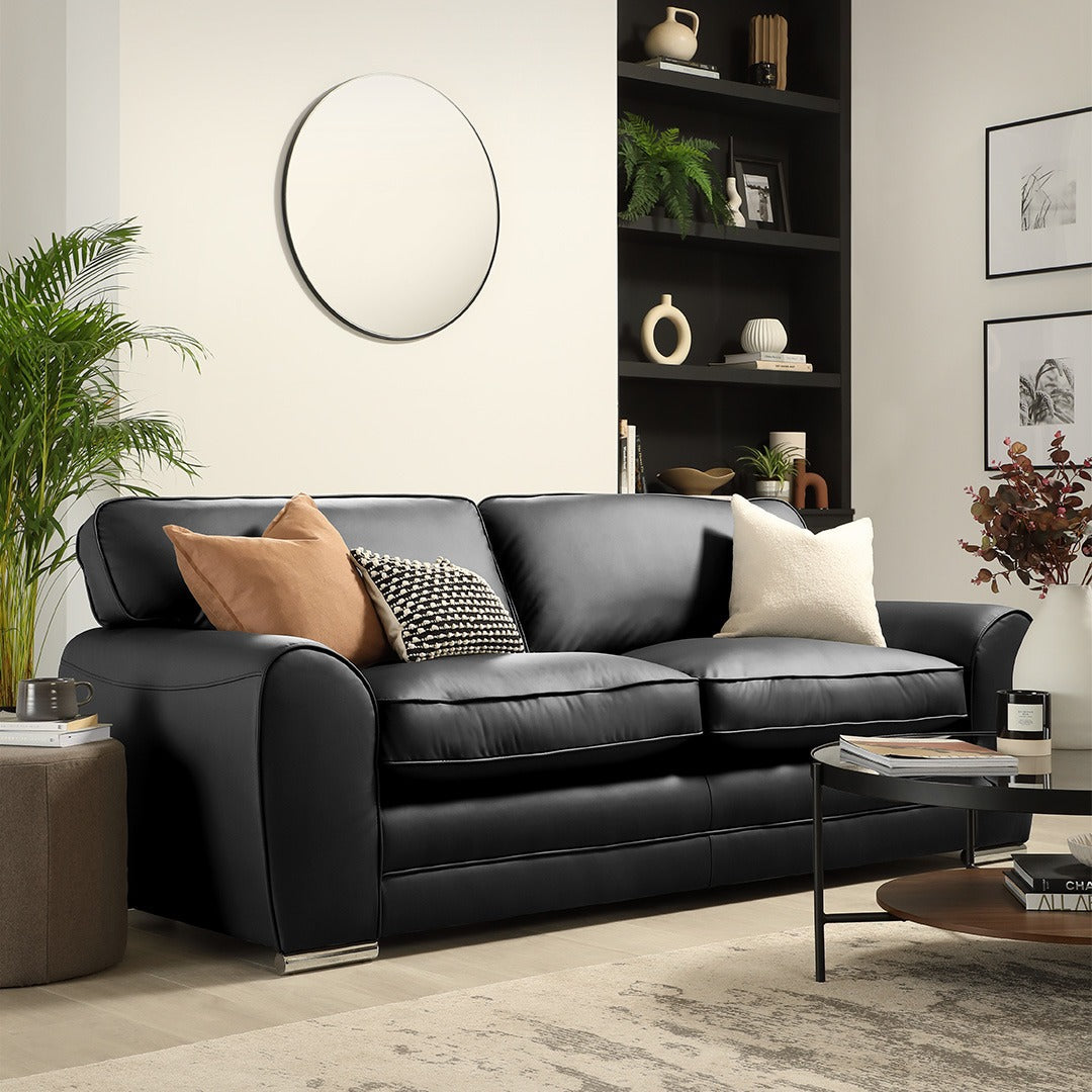 15 Chic Black Leather Sofa Living Room Ideas
