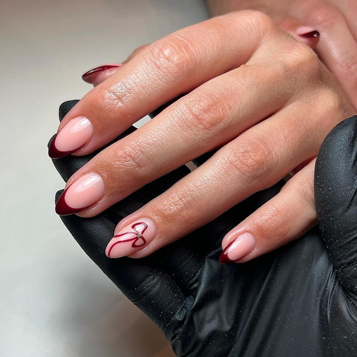 15 Simple Christmas Nail Ideas for a Classy Holiday Look