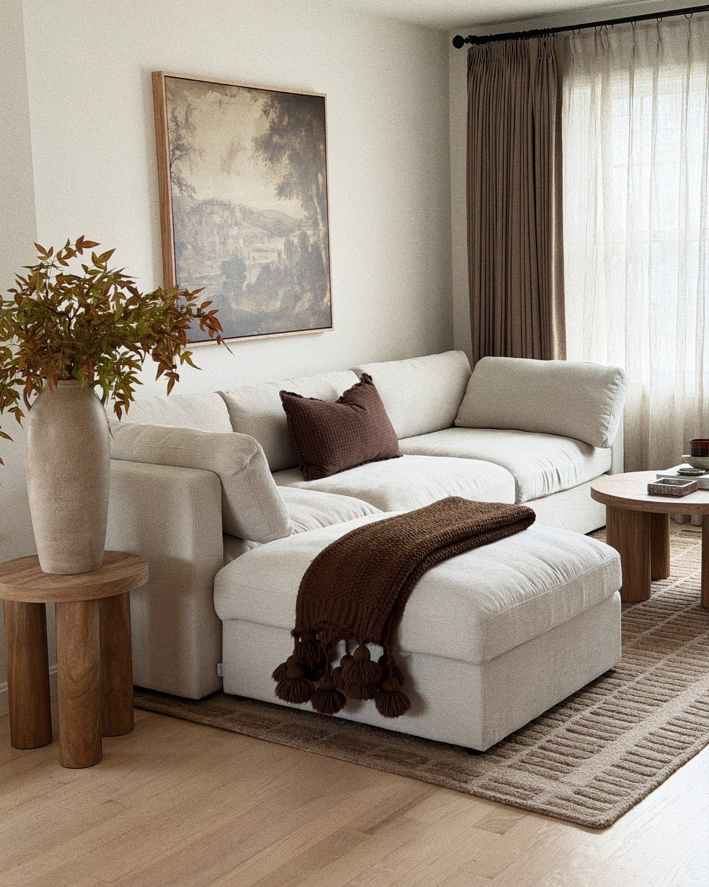 15 Chic Cream Couch Living Room Ideas