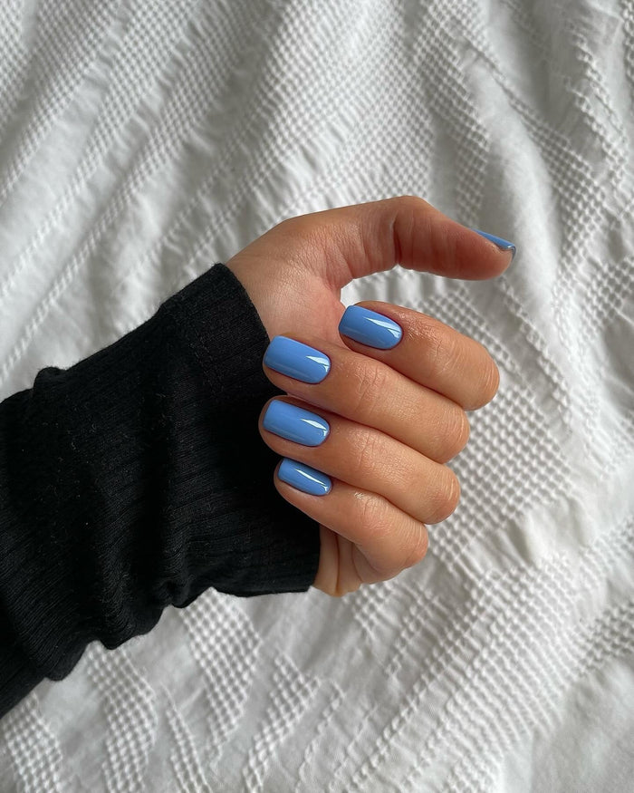 15 Chic Short Blue Nail Ideas to Copy
