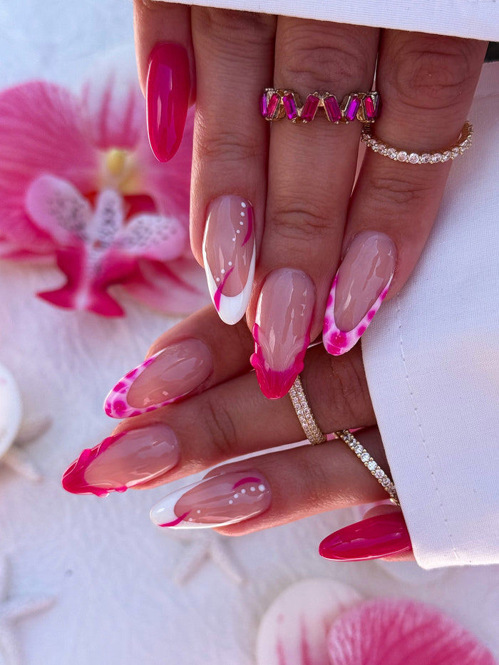 15 Bright Pink Nail Ideas That Look So Chic