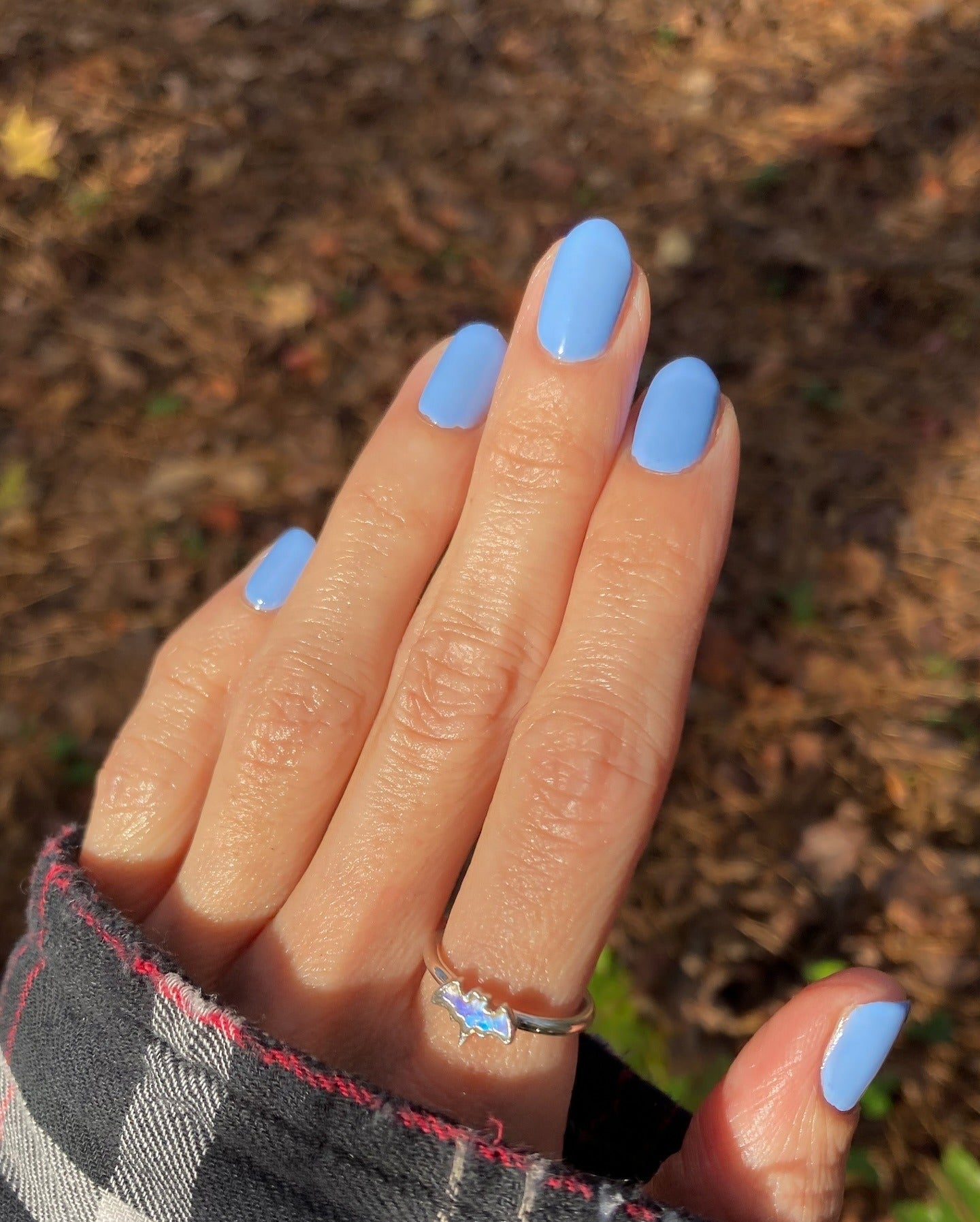 15 Sky Blue Nail Ideas That Pop