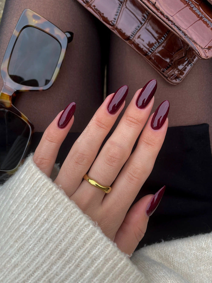 15 Classy Autumn Nail Ideas for a Cozy Chic Look