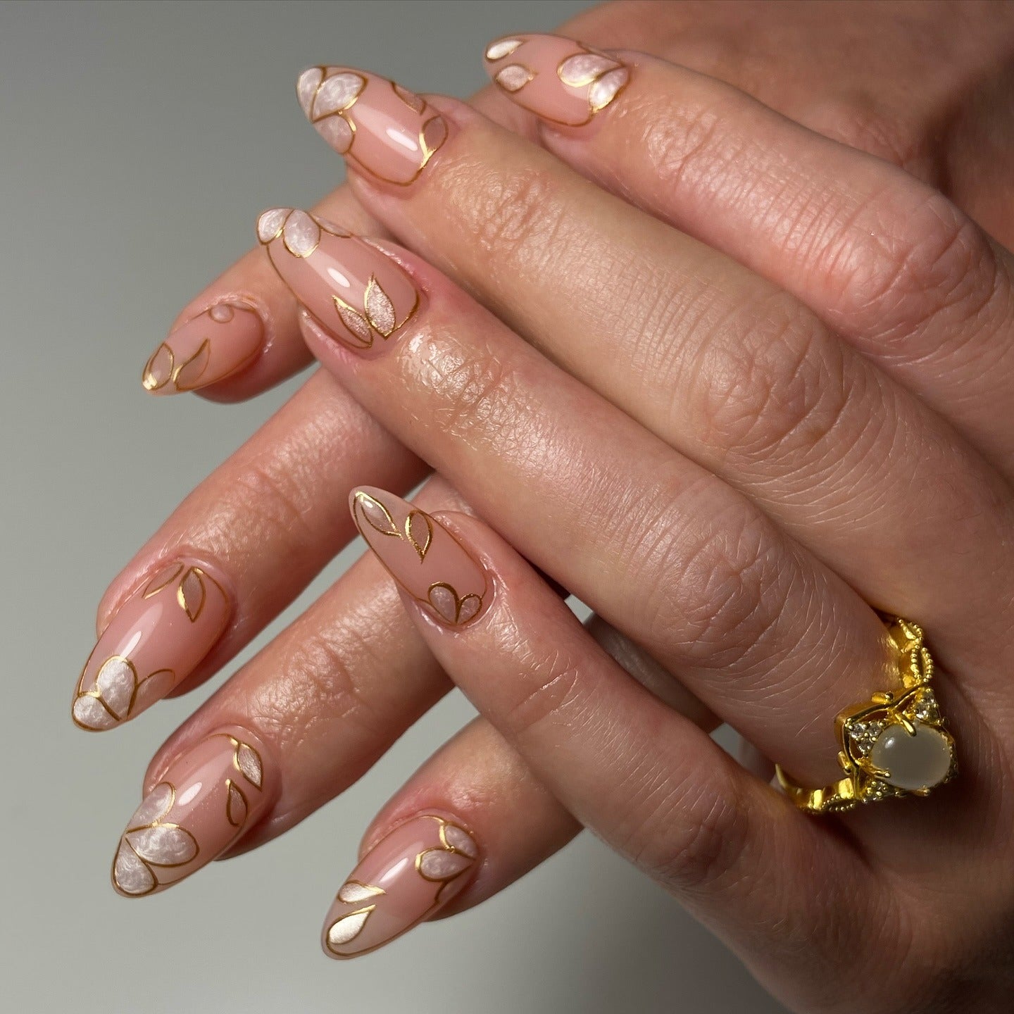 15 Elegant Wedding Nail Ideas Brides Love