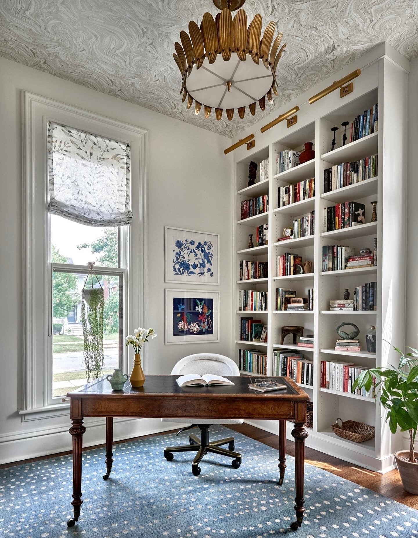 15 Victorian Office Ideas for a Cozy Workspace