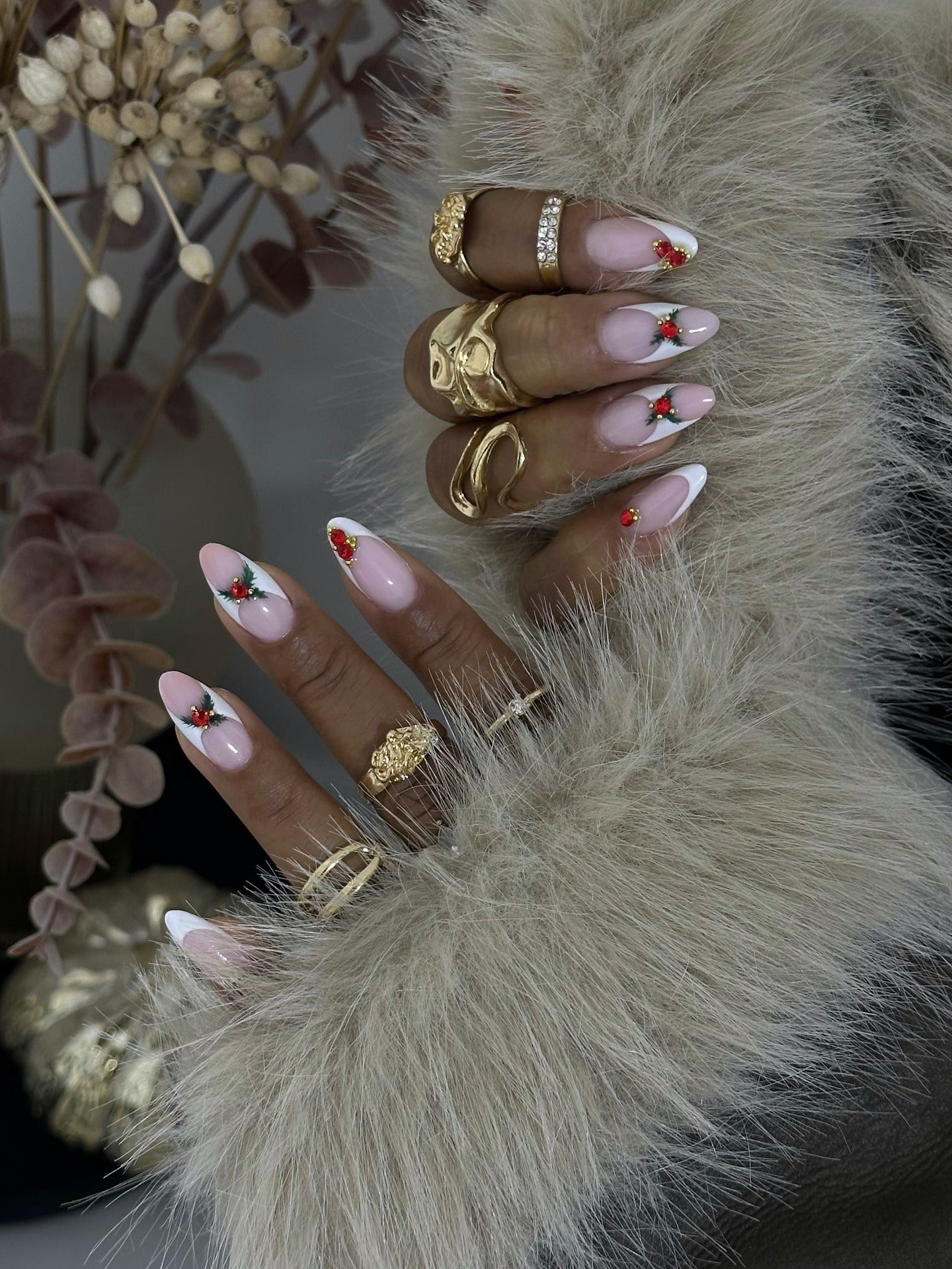15 Chic Christmas French Tip Nail Ideas