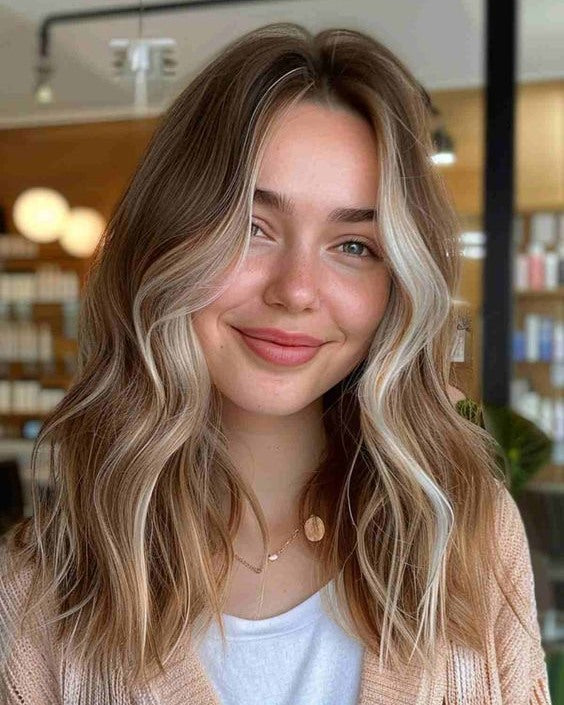 22 Stunning Light Brown Hair Color Looks