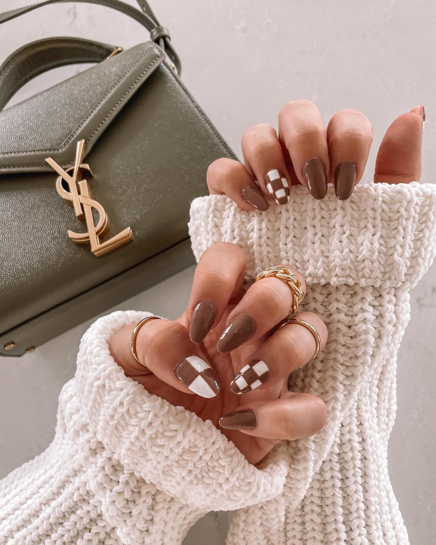 15 Must-Try Thanksgiving Nail Ideas for 2025