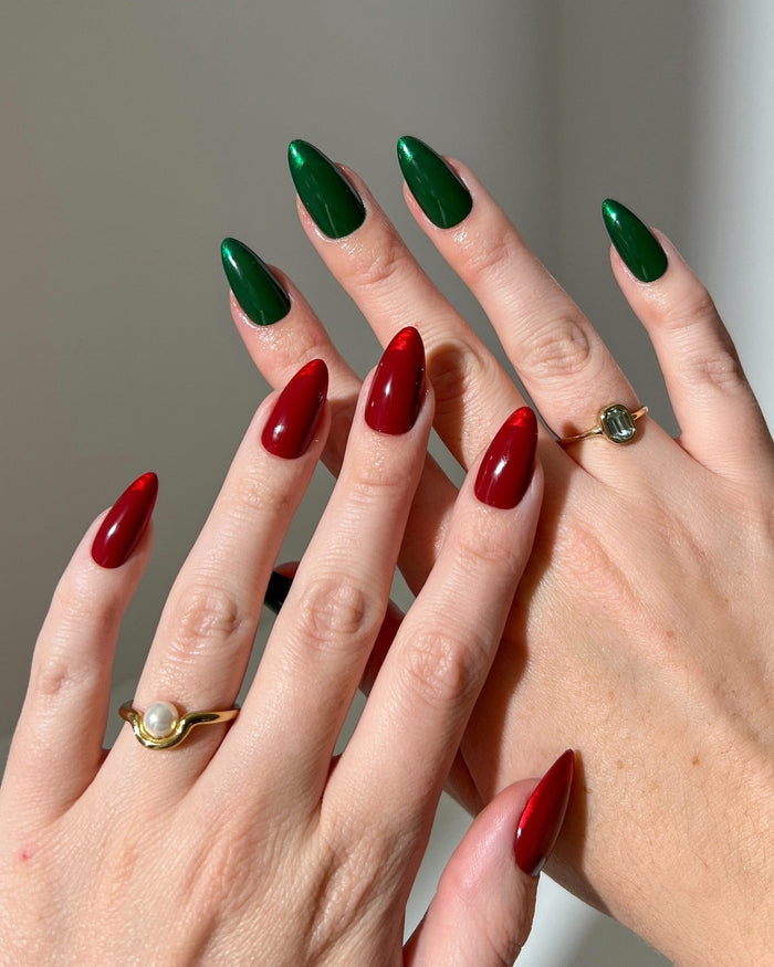 15 Green And Red Nail Ideas That Look Amazing