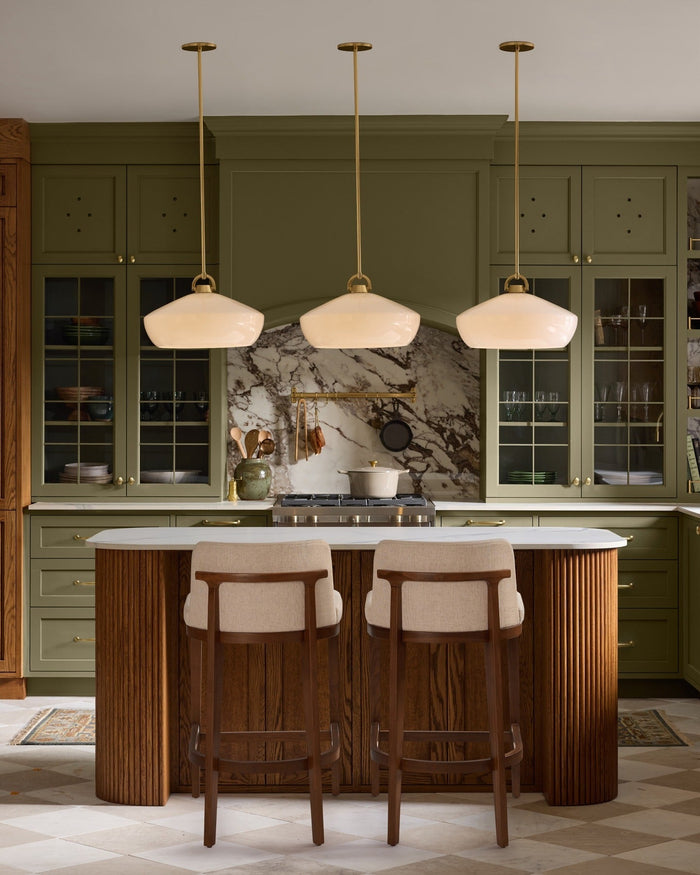 15 Elegant Chandelier Ideas For Kitchen Style