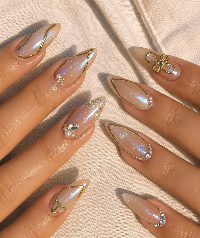 15 Chic Shiny Nail Ideas
