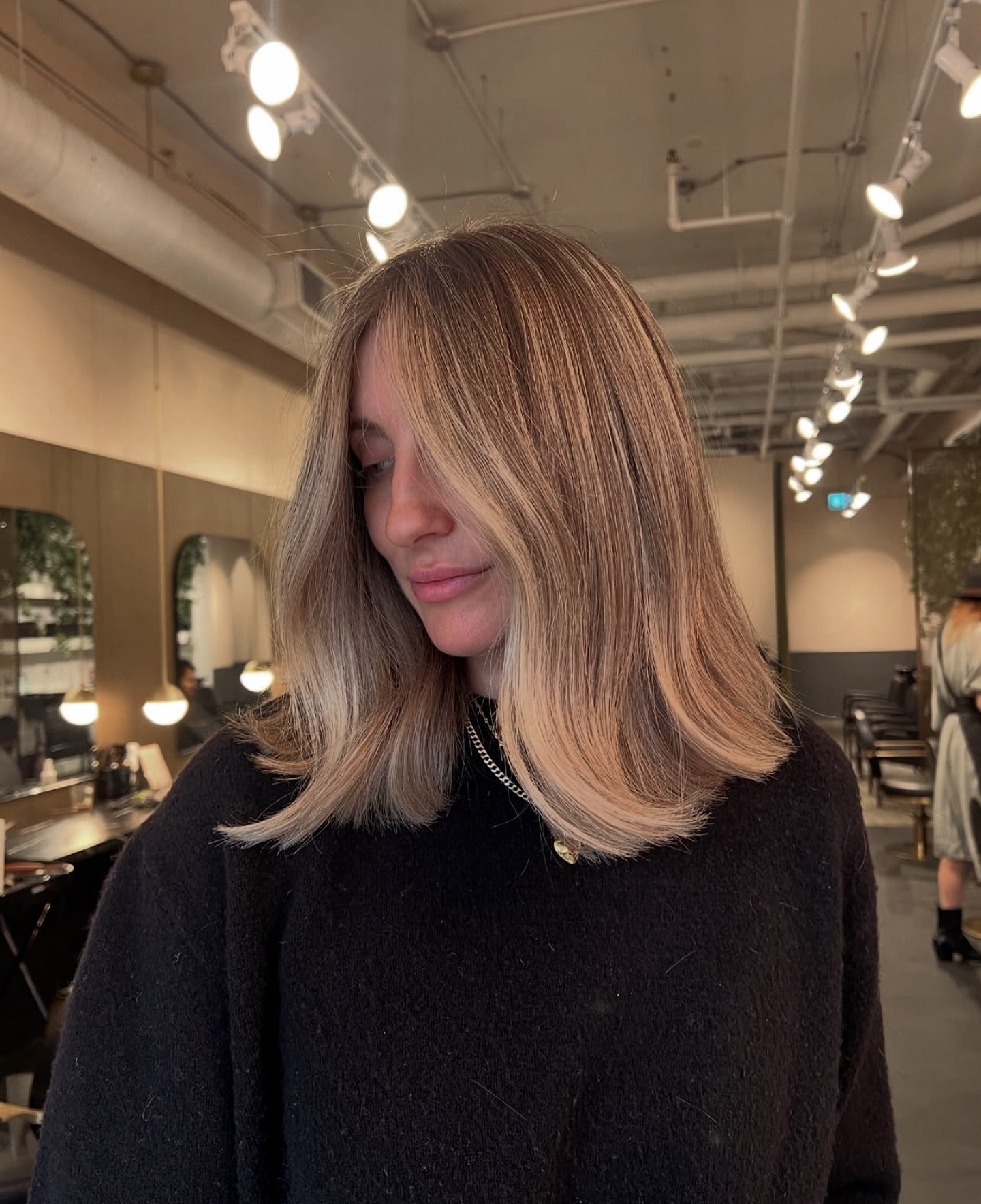 15 Chic Shoulder Length Hair