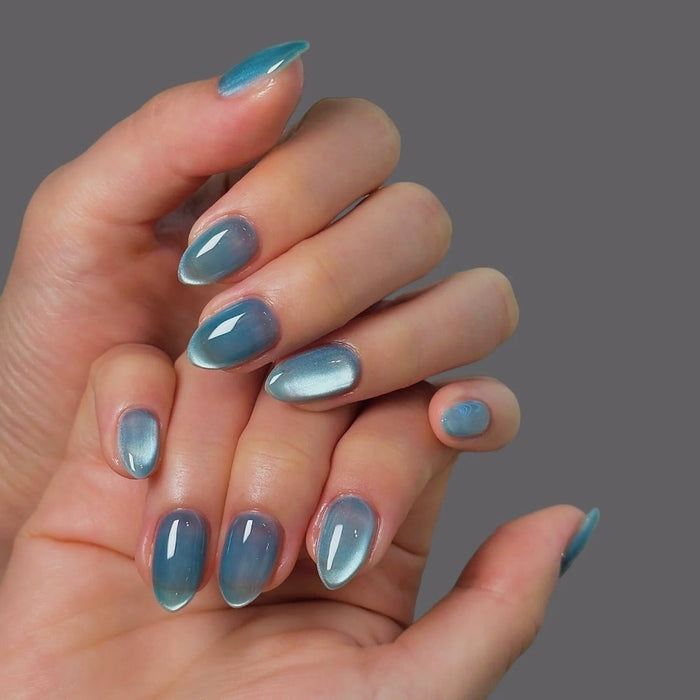 15 Blue Winter Nail Ideas You’ll Save