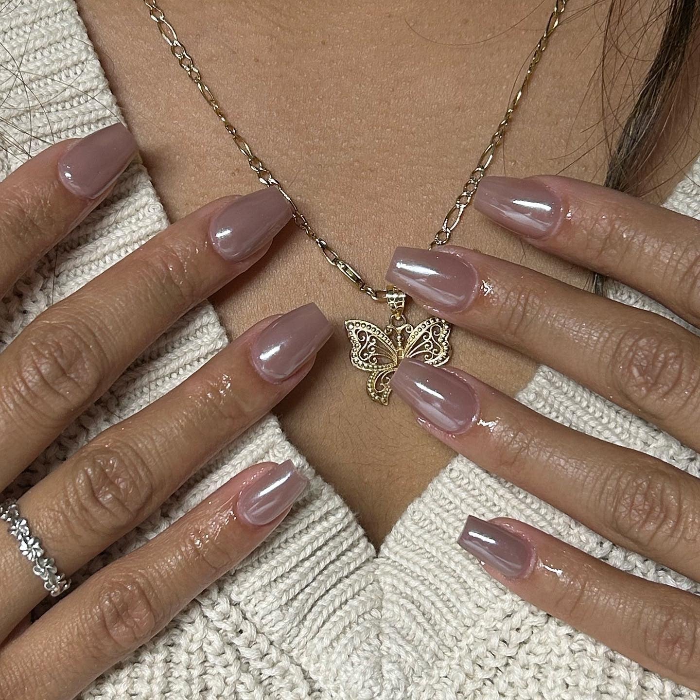 15 Mauve Color Nail Ideas That Look Instantly Chic