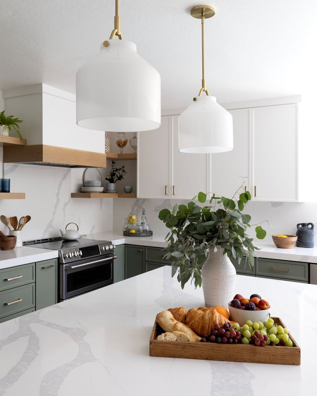 25 Dreamy White Countertop Kitchen Ideas
