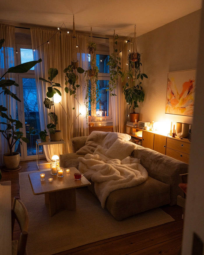 15 Warm & Moody Living Room Ideas to Love