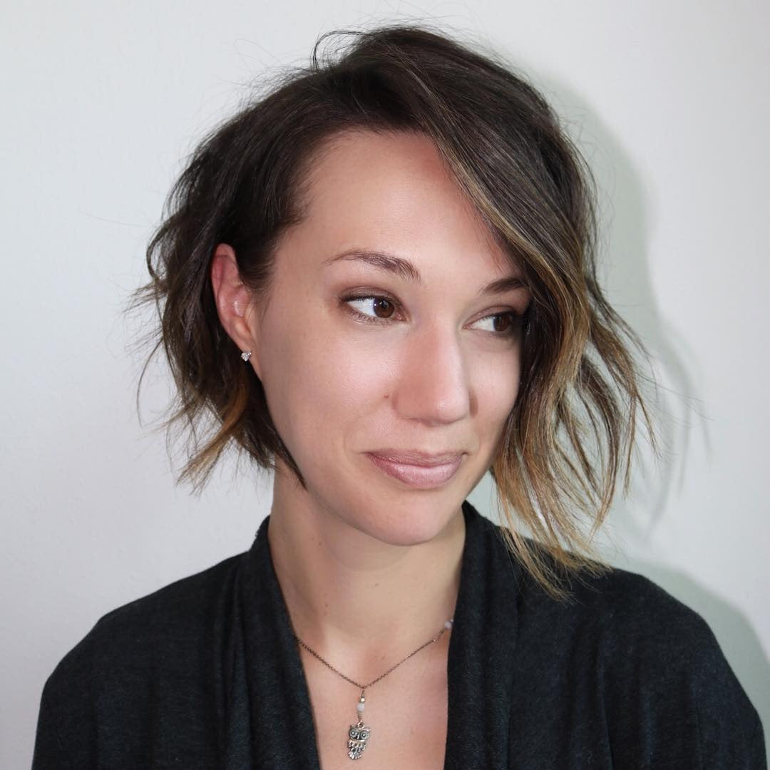 15 Modern Asymmetrical Bob Hairstyles for an Edgy Look